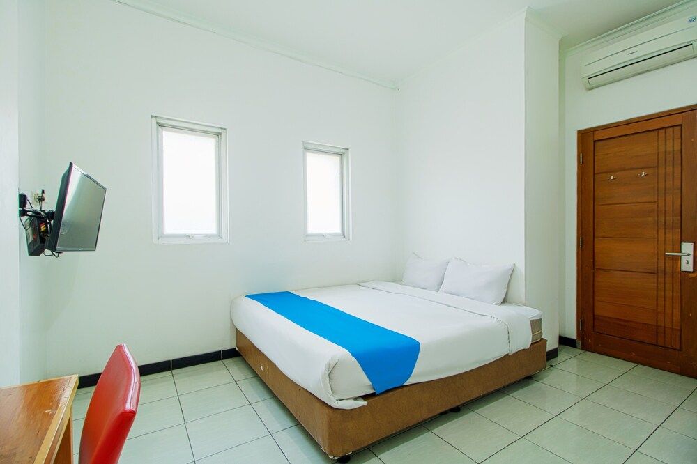 undefined Ian JK Hotel Benda Tangerang 8