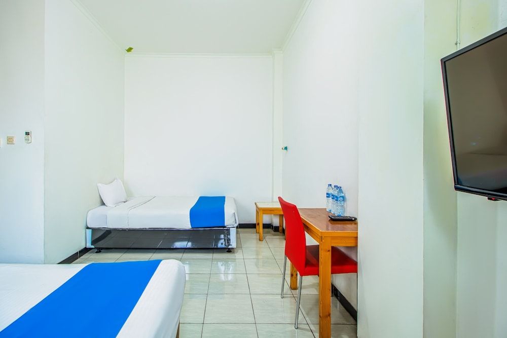 undefined Ian JK Hotel Benda Tangerang 9
