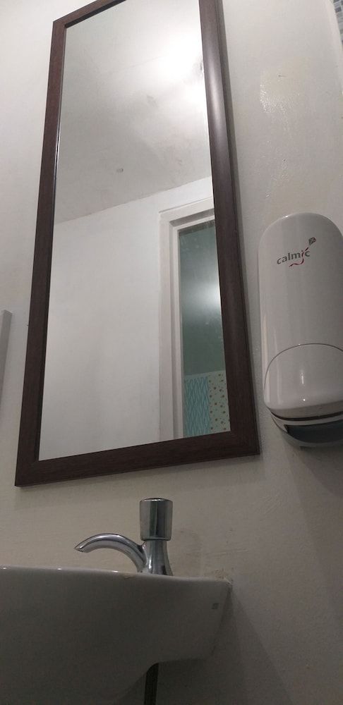 Studio Room Apartment Aeropolis by Rusdi Superior Room 4