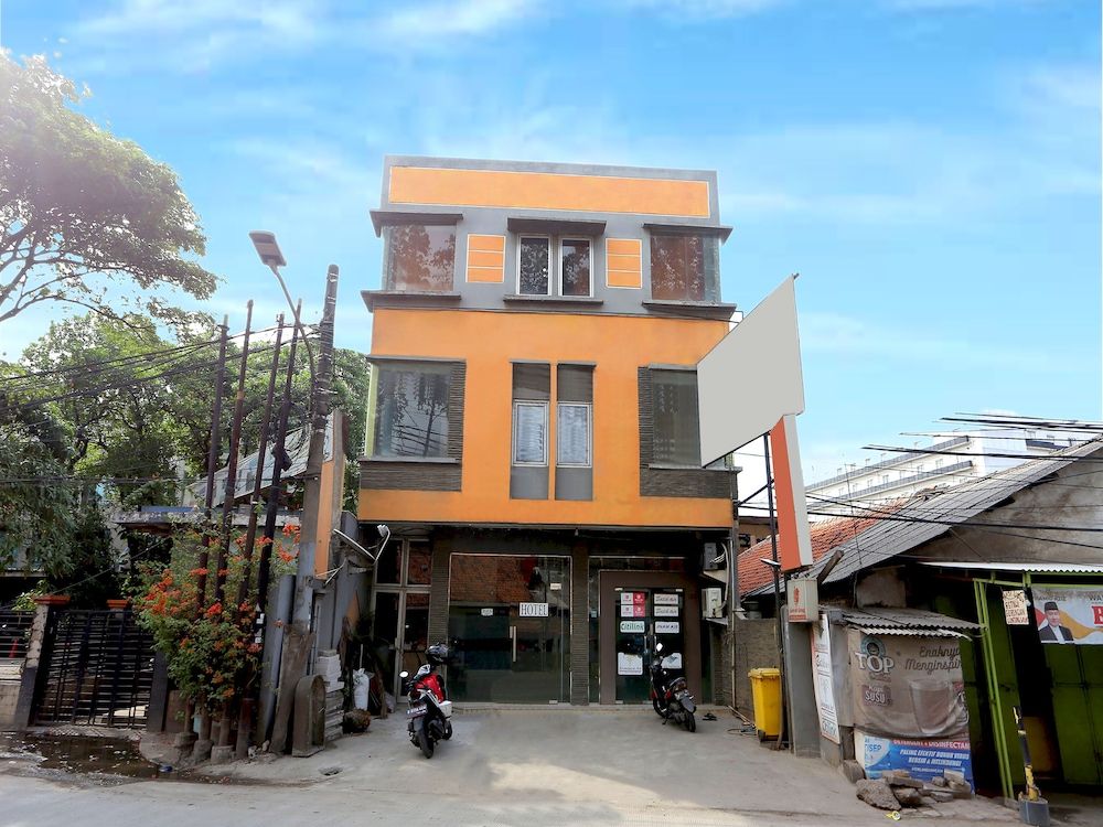 undefined SPOT ON 92022 Dian Tanjung Beringin 2