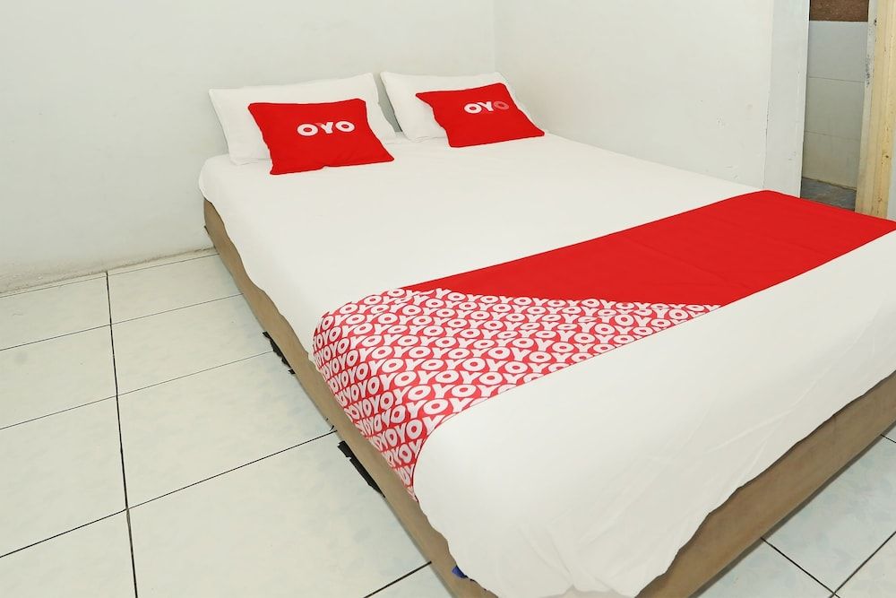 undefined OYO 92470 Hotel Sahabat 2 6