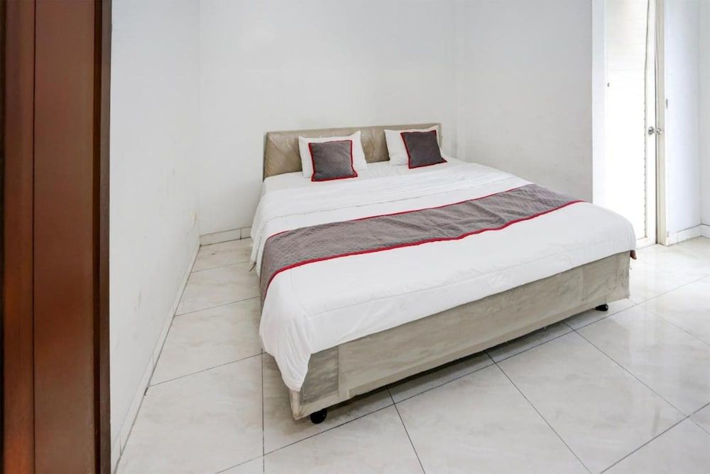 Collection O Tangerang Near Garuda Training Center