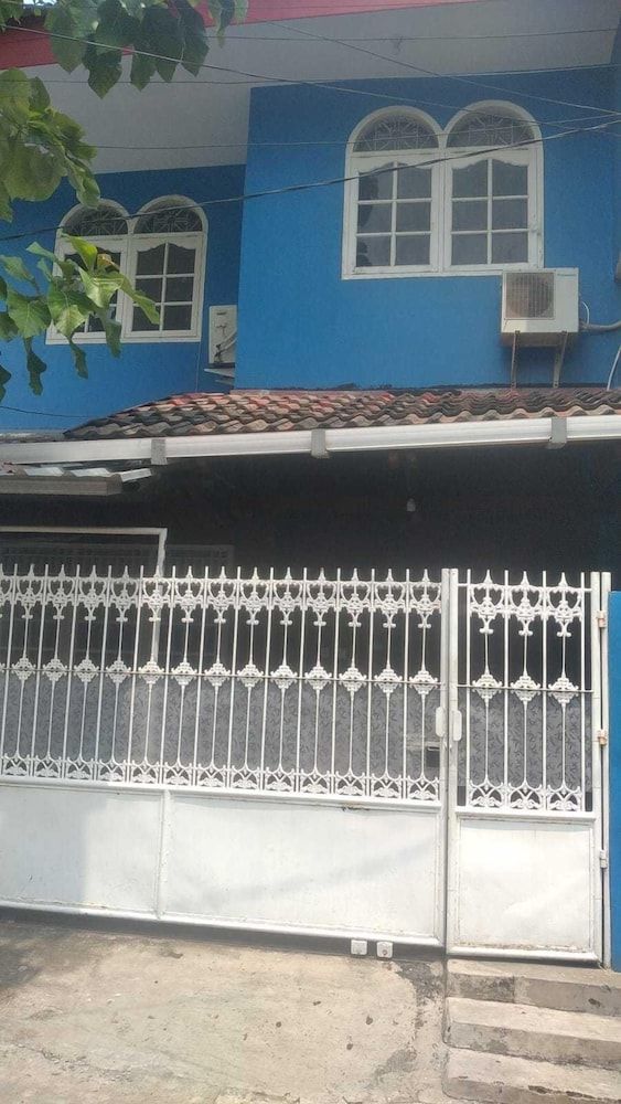 undefined EXPRESS O 92061 Omah Oewie Syariah 3