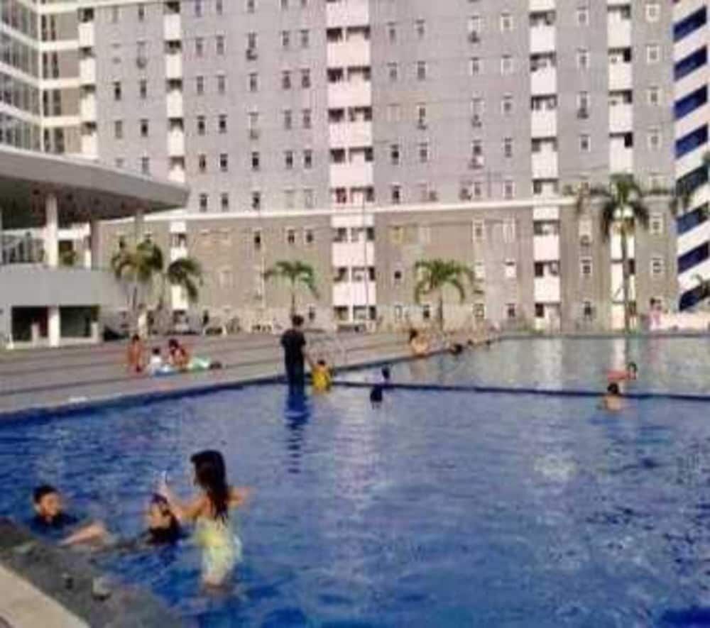 undefined EXPRESS O 91902 Heaven's Room 4