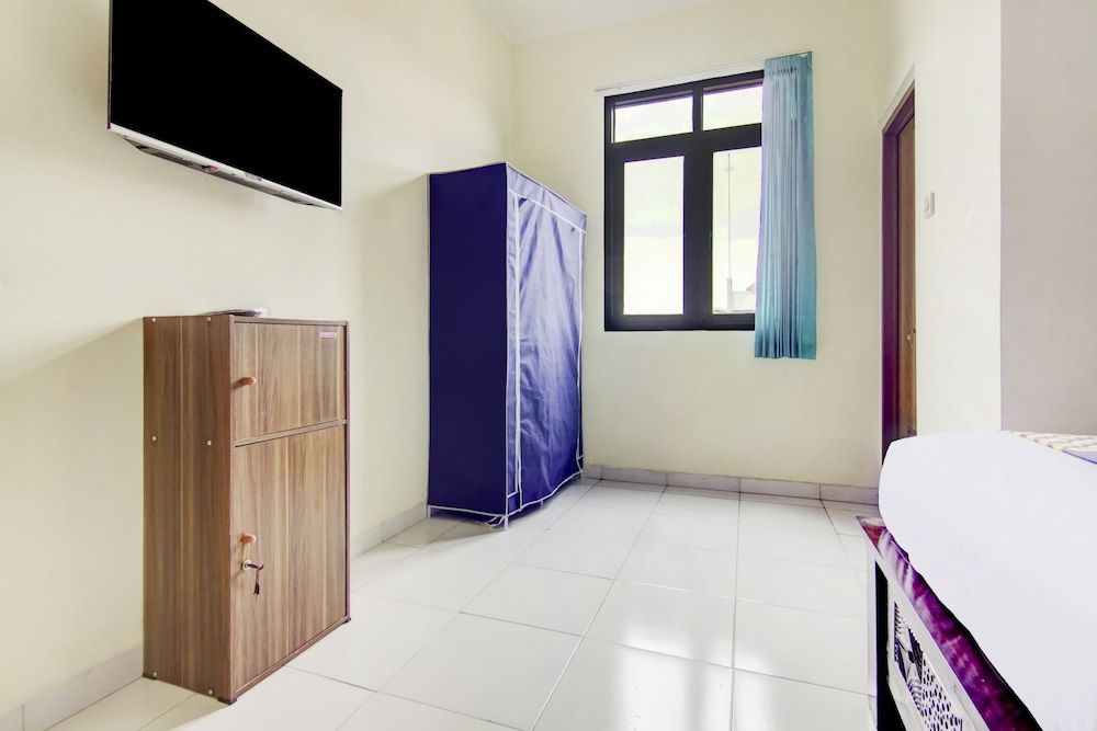 undefined OYO Life 90152 Garuda Bima Residence Syariah 4
