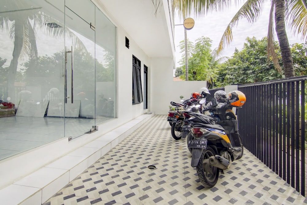 undefined OYO Life 90152 Garuda Bima Residence Syariah 3