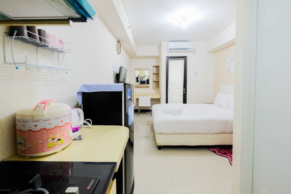 undefined Simple Furnished Studio 19 Avenue Apartment 9