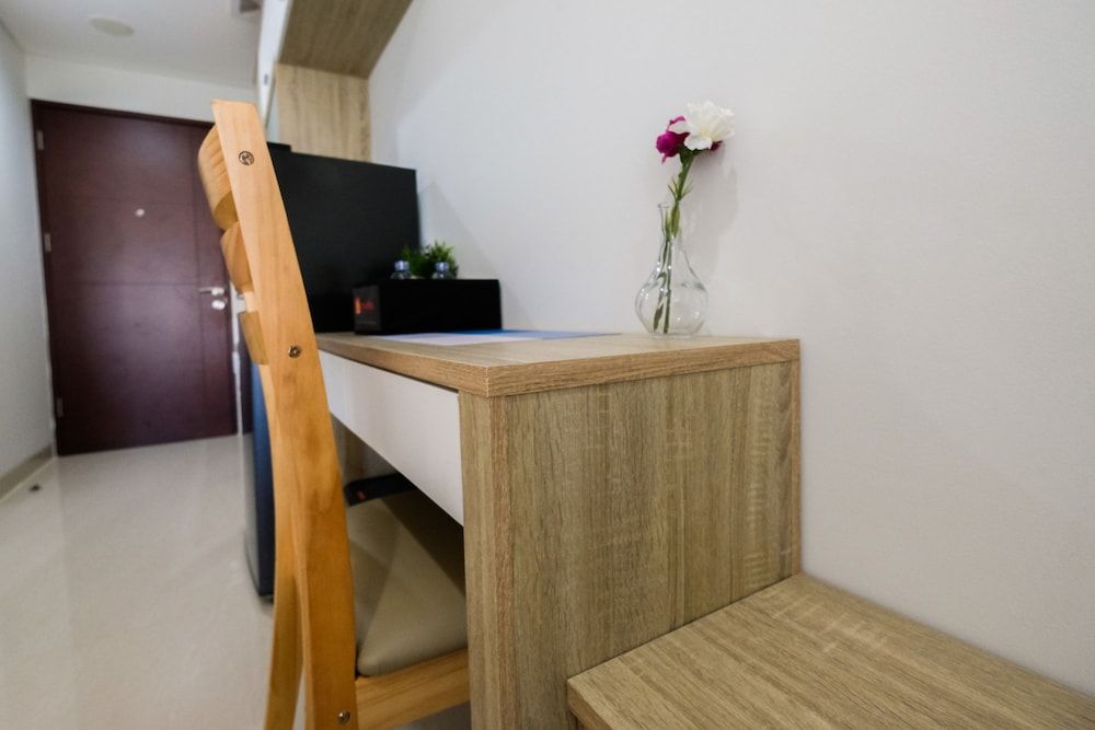 Exclusive Studio Apartment Springwood Residence Room 25