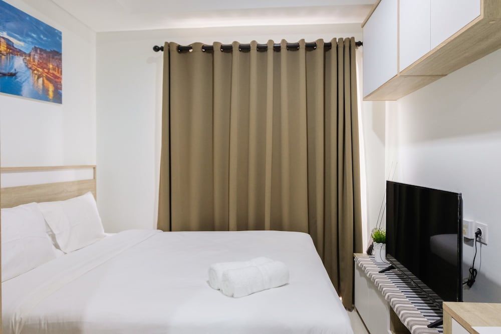 undefined Elegant Studio Apartment at Springwood Residence