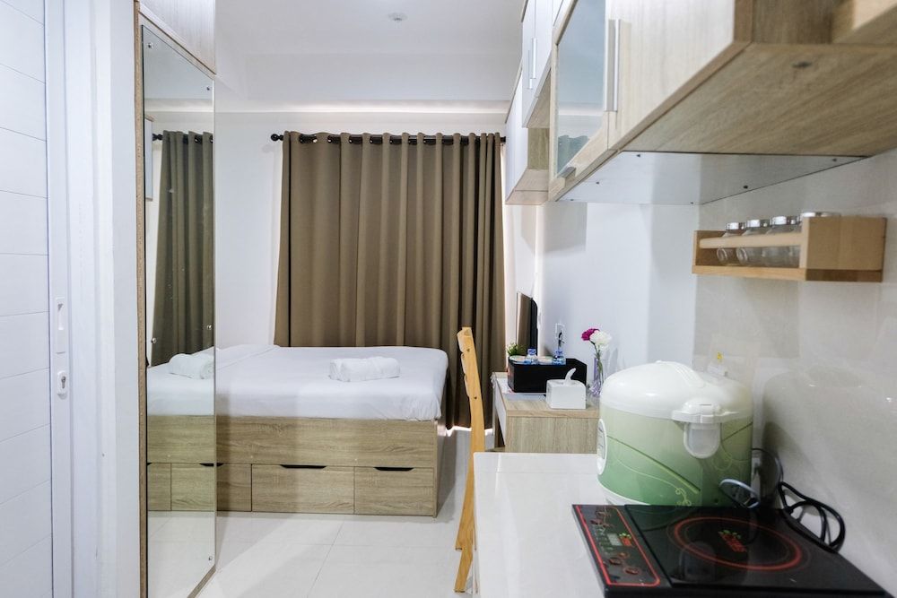 undefined Elegant Studio Apartment at Springwood Residence 7
