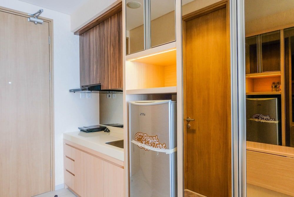 undefined Elegant Studio Apartment at Tree Park City 8