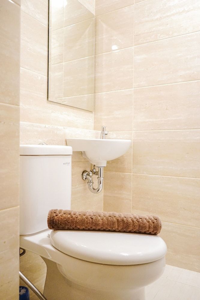 Comfortable and Beautiful Studio Apartment @ Springwood Residence Room 12