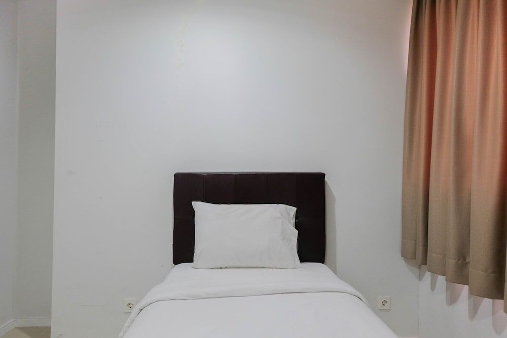 undefined Luxurious and Comfy 2BR Paddington Heights Alam Sutera Apartment 7