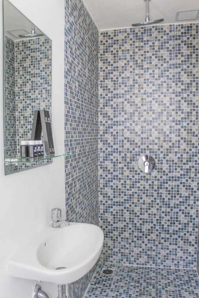 undefined Smart Chic Studio Apartment at Aeropolis Residence 10