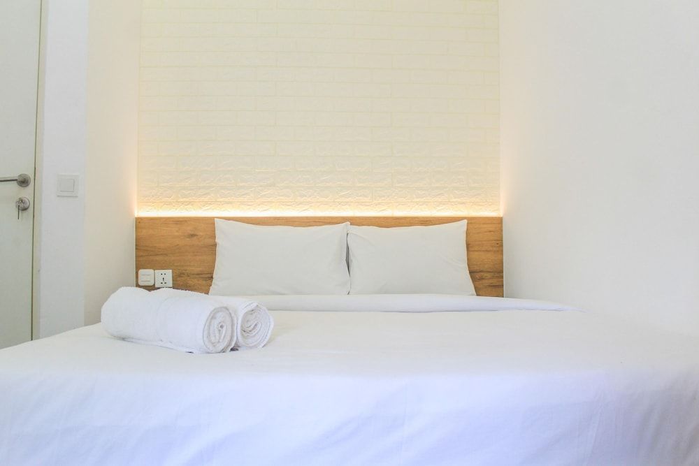 undefined Smart Chic Studio Apartment at Aeropolis Residence 5