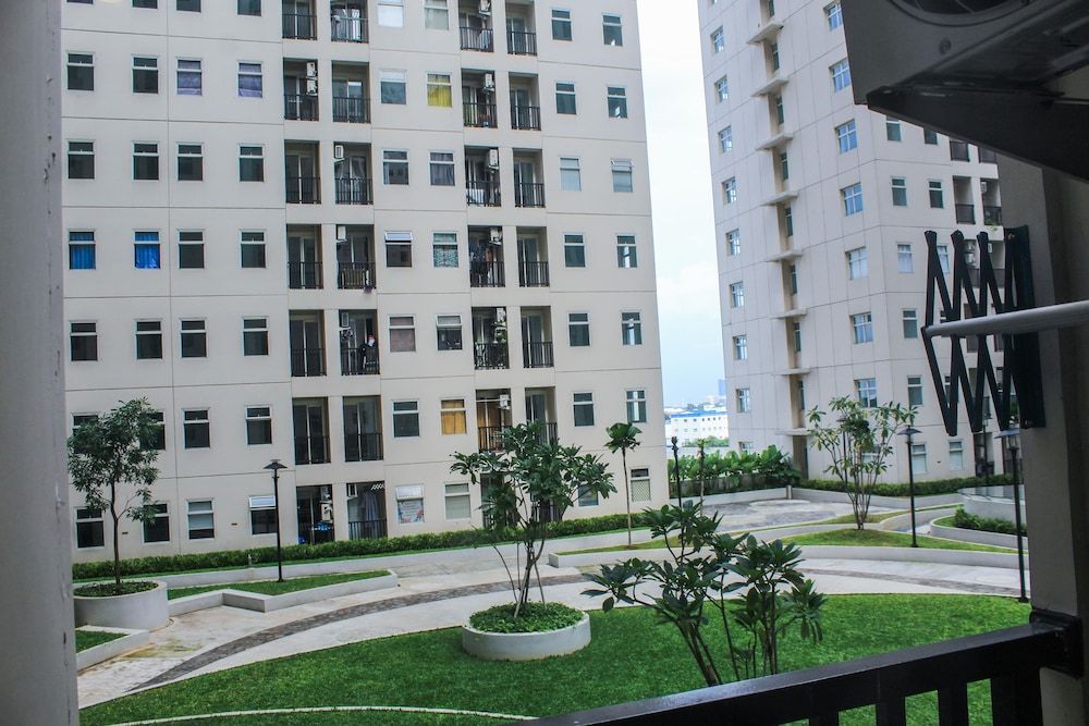 undefined Minimalist and Cozy Studio Room at Ayodhya Apartment 9