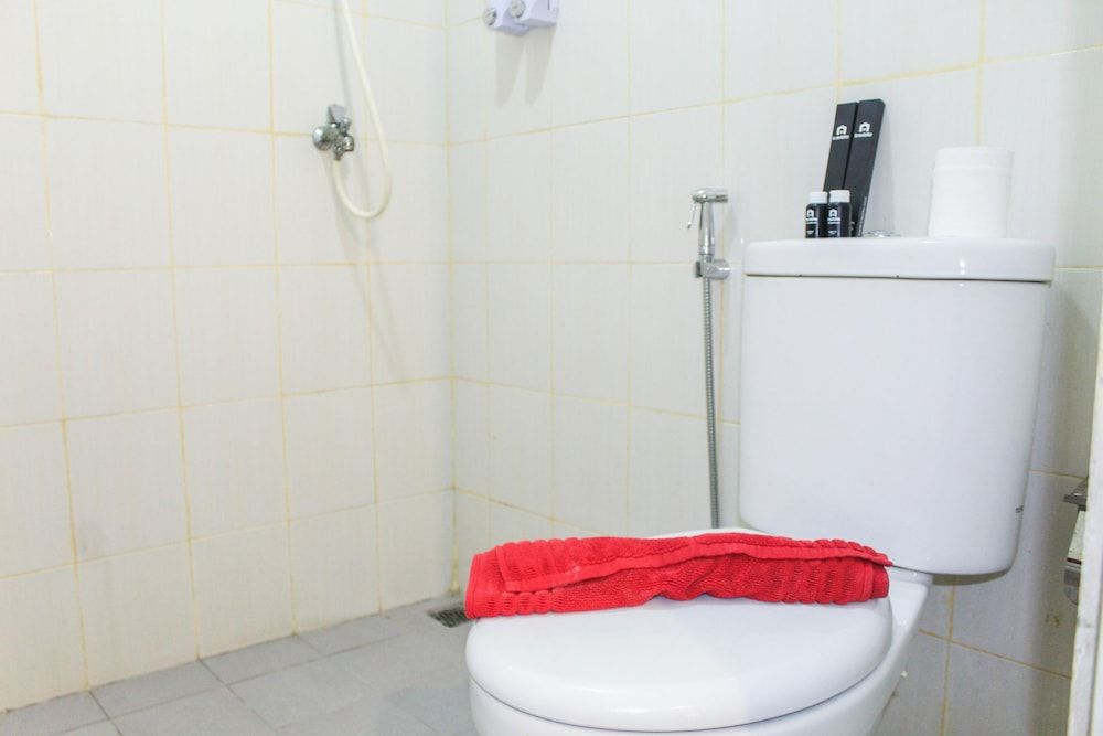 undefined Minimalist and Cozy Studio Room at Ayodhya Apartment 10