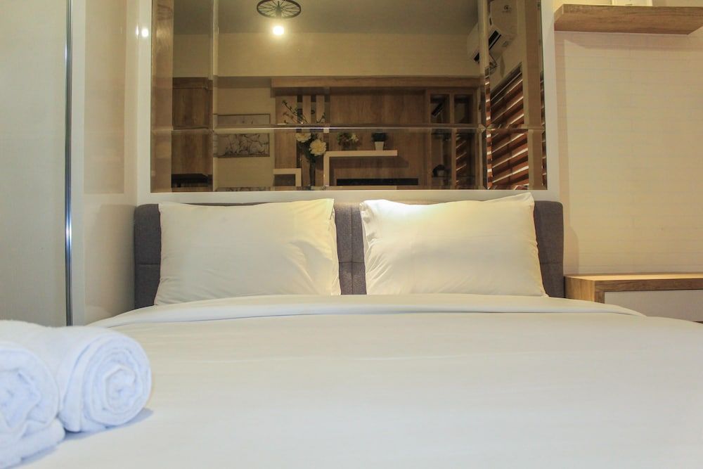 undefined Minimalist and Cozy Studio Room at Ayodhya Apartment 4