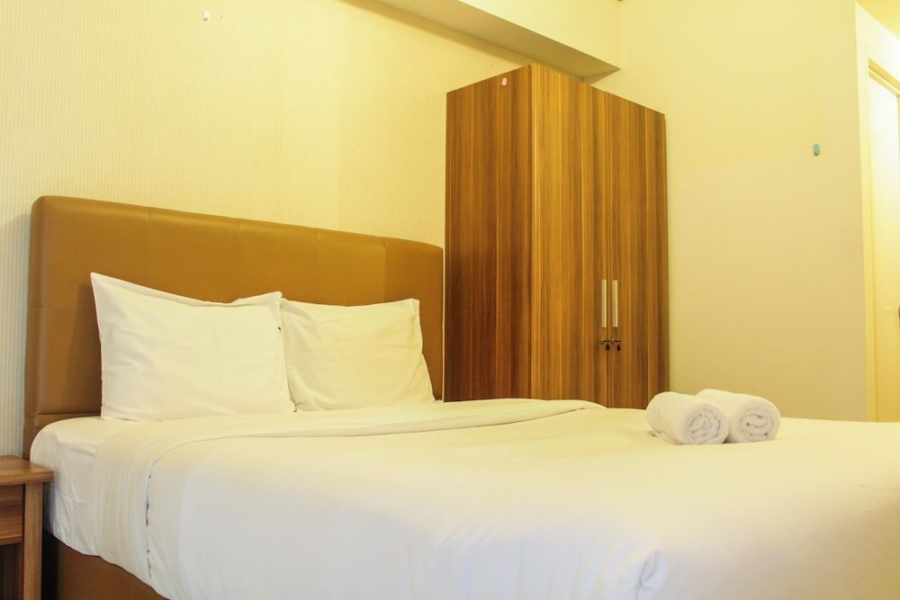 undefined Homey and Simply Furnished Studio Apartment at 19 Avenue 2