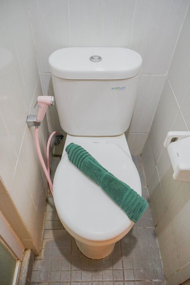 Cozy Stay @ Studio 19 Avenue Apartment Room 11