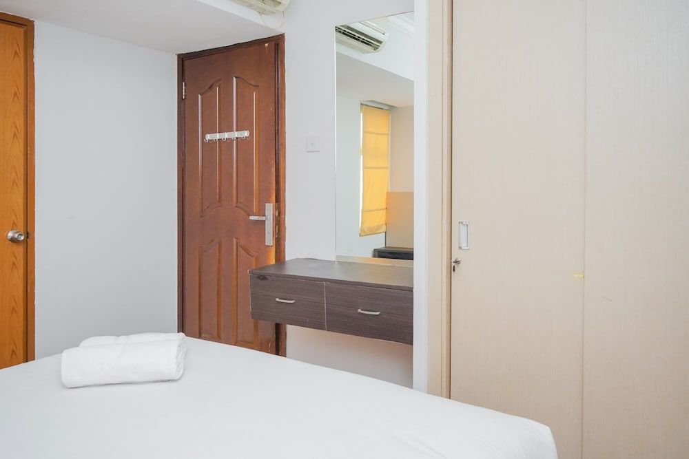 undefined Comfy and Simply 2BR Great Western Resort Apartment 10