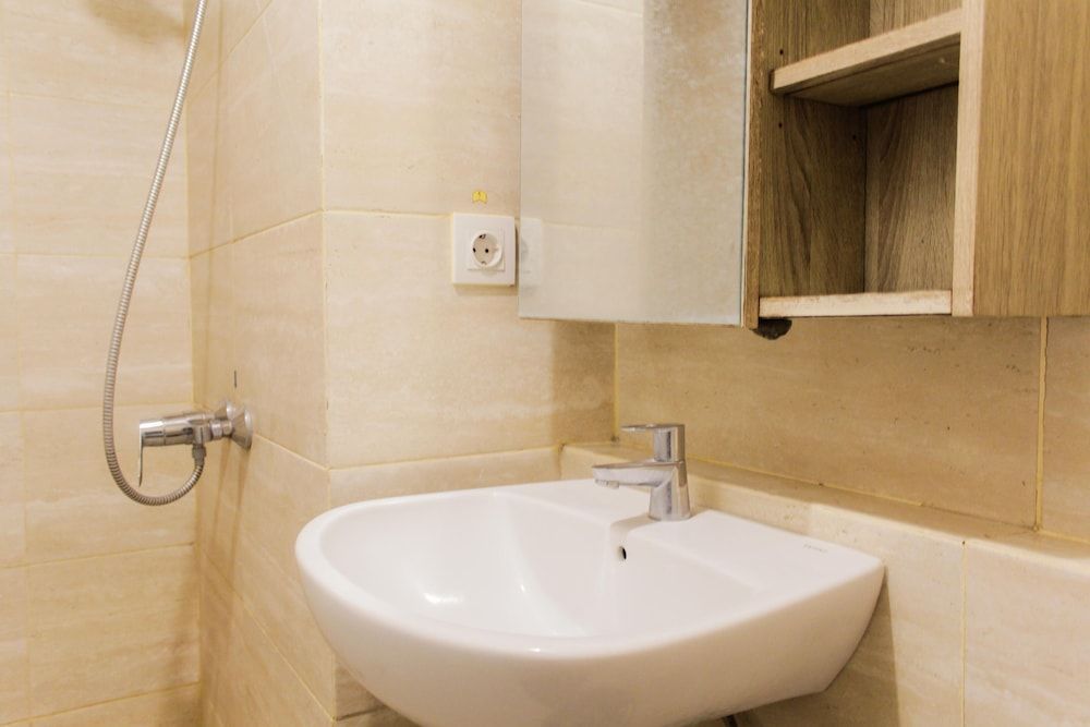 Fully Furnished with Cozy Design Studio Apartment Springwood Residence Room 10