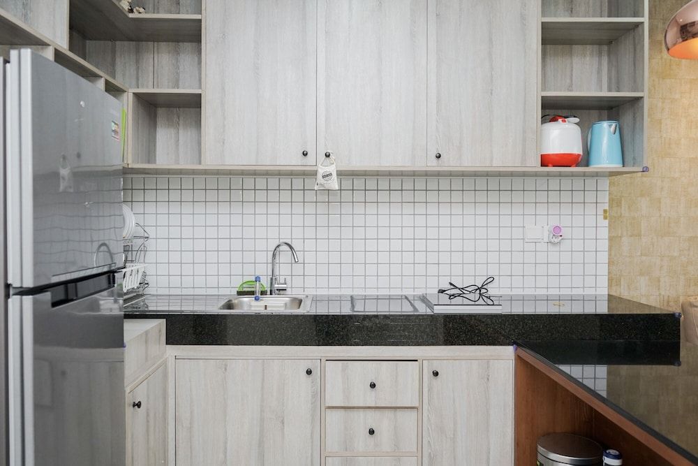 Comfort 2BR Paddington Heights Apartment Room 13