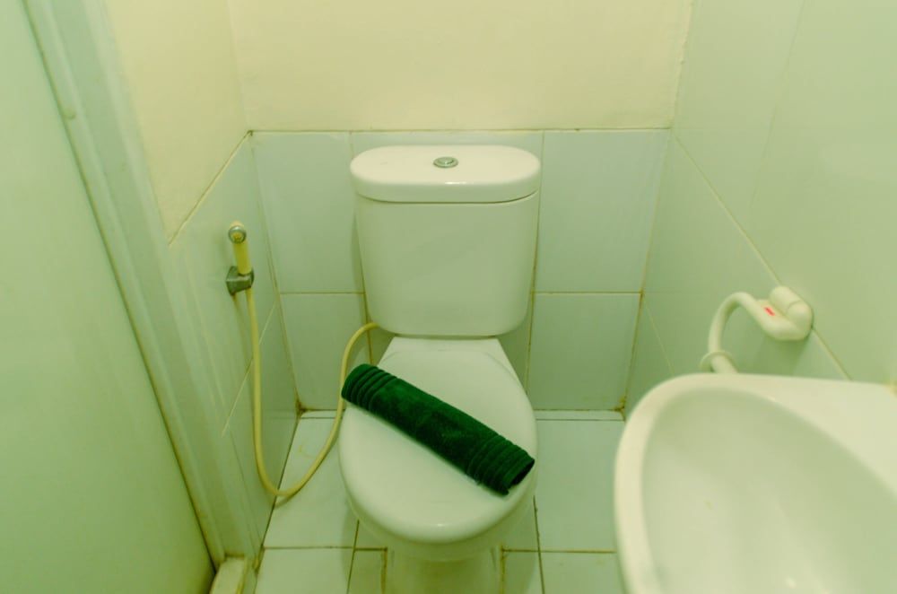 undefined Comfy Studio Apartment At Aeropolis Residence Near Soetta 6