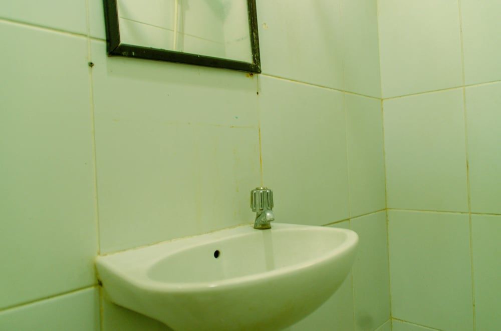 undefined Comfy Studio Apartment At Aeropolis Residence Near Soetta 7