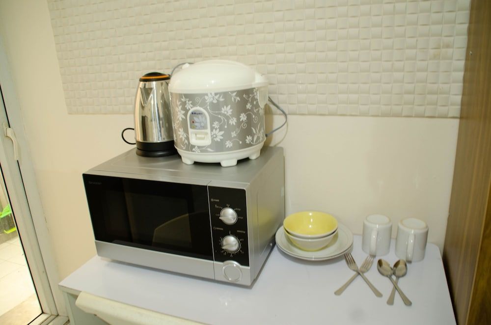 undefined Comfy Studio Apartment At Aeropolis Residence Near Soetta 9