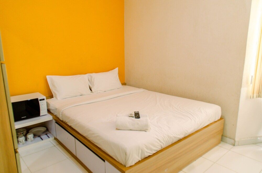 undefined Cozy Living Studio Apartment At Aeropolis Residence
