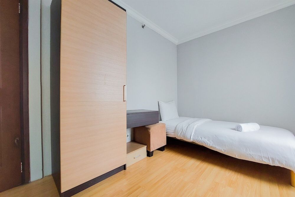 undefined Comfort And Simply Look 2Br At Great Western Apartment