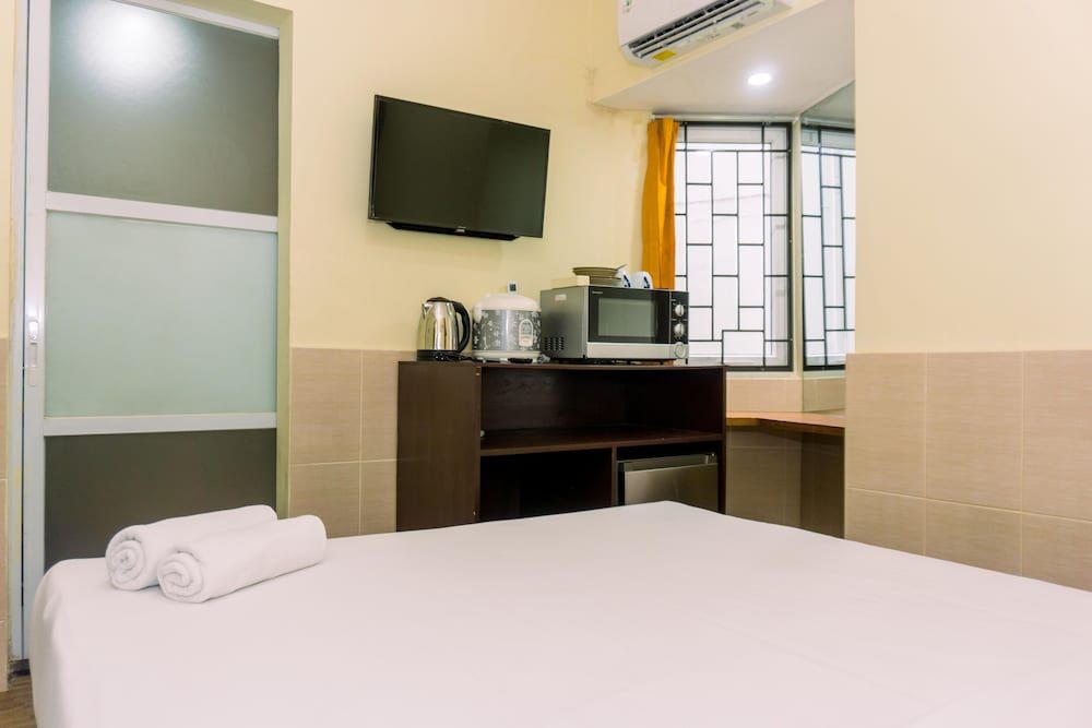 undefined Simple Designed (No Kitchen) Studio Apartment At Aeropolis Residence 7