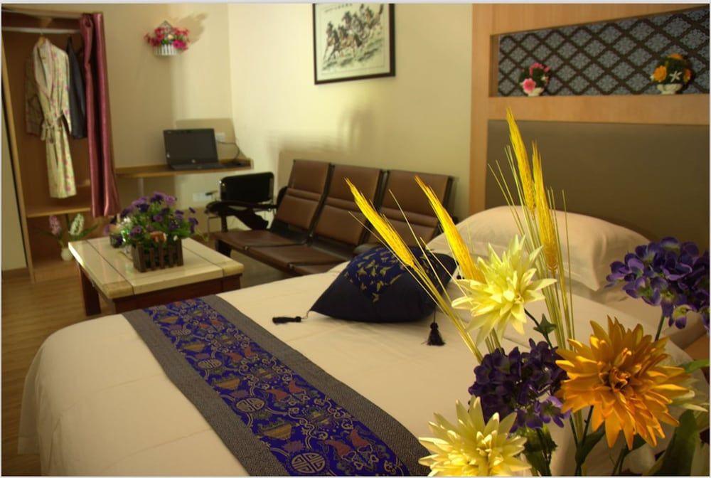 undefined Home Club Hotel Yuexiu Branch 9