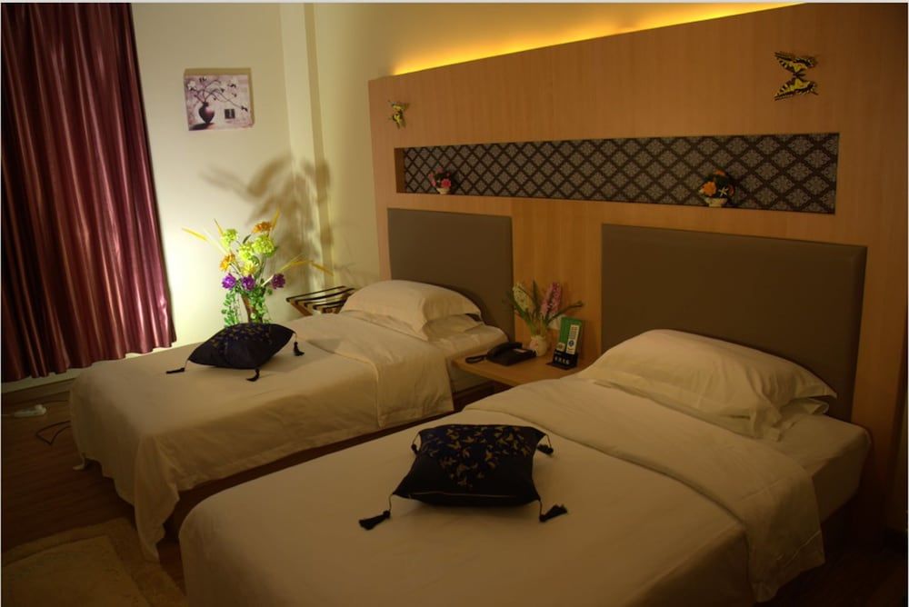 undefined Home Club Hotel Yuexiu Branch 8
