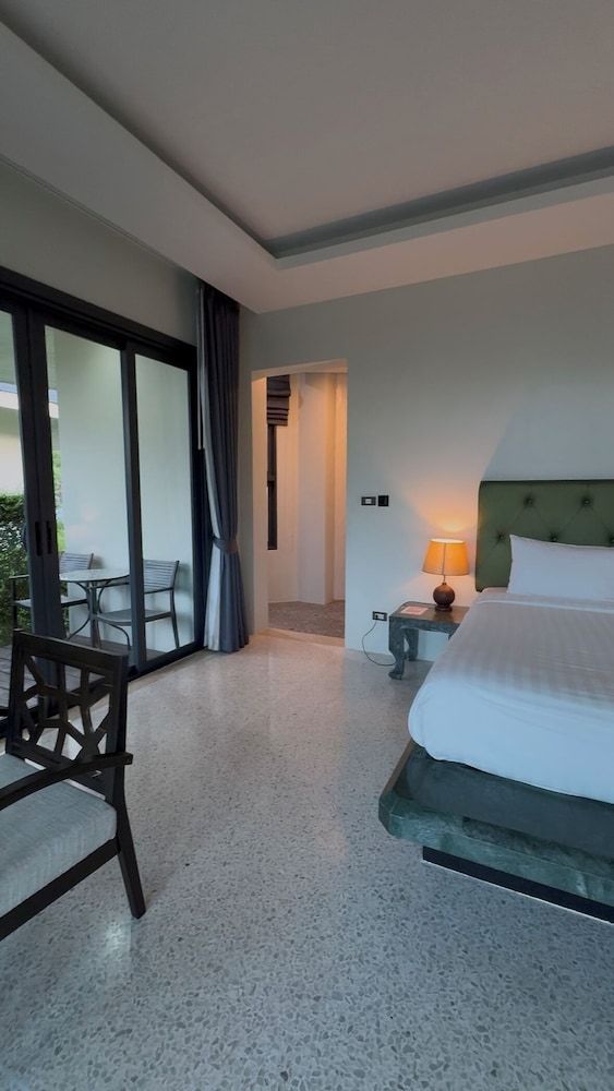 Wis Beach Khanom Deluxe Villa 2
