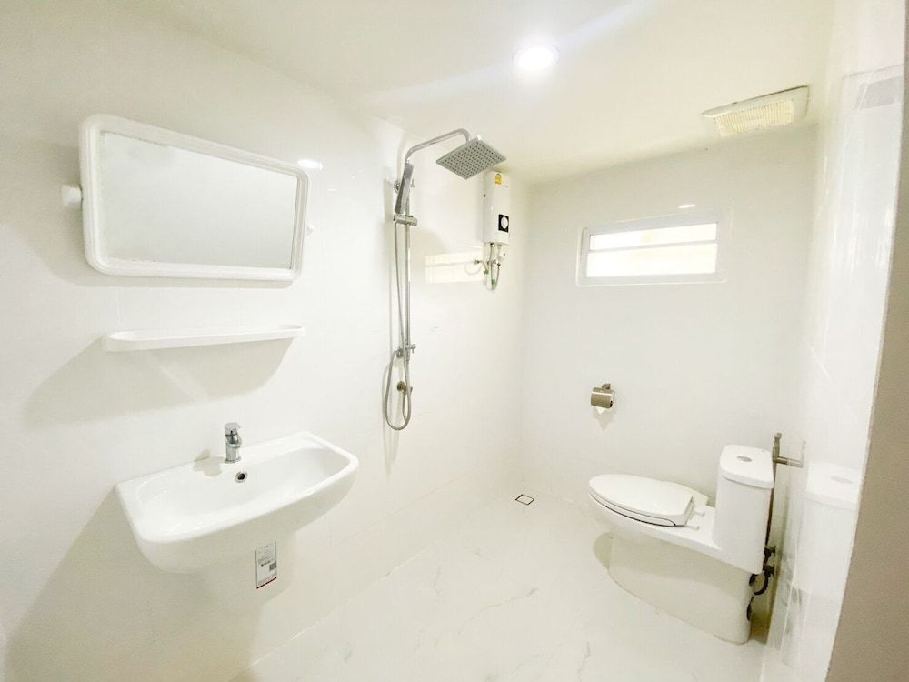 Permsuk Resort Deluxe Double Room 9