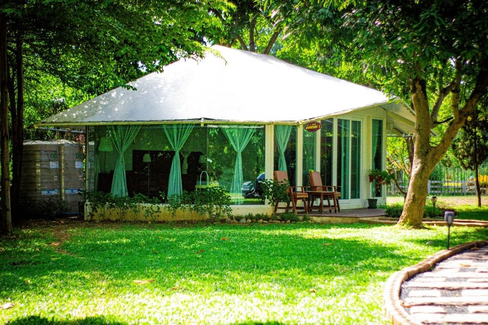 Premium Tent