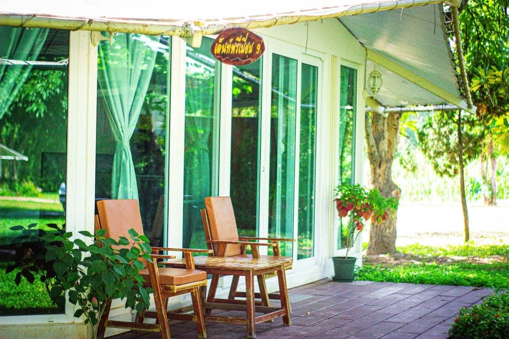 Premium Tent