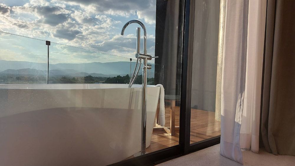 Livist Resort Phetchabun Premier Room, Bathtub