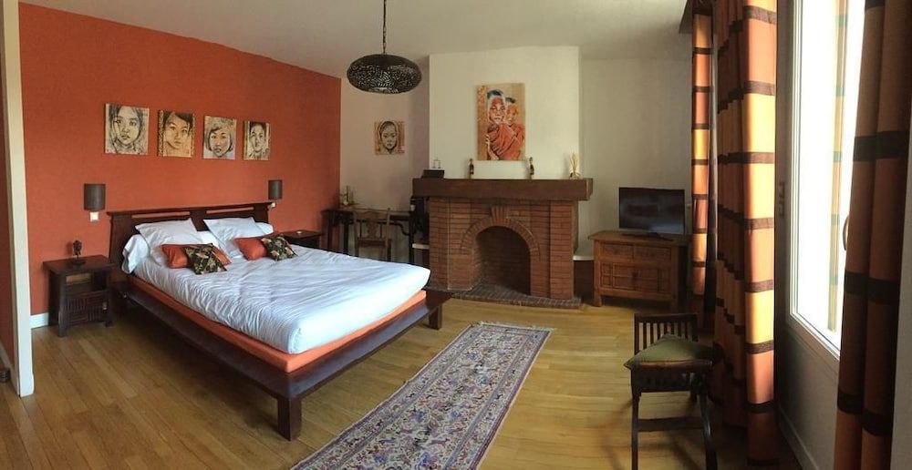 Deluxe Double Room (Jeanne)