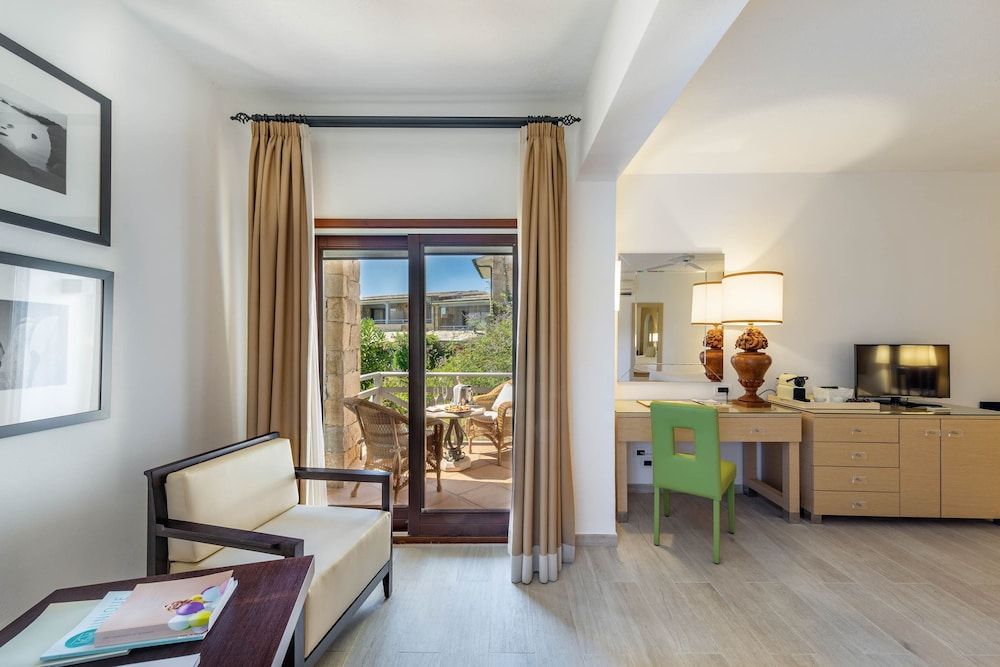 Standard Double Room, Sea View (Balcony)
