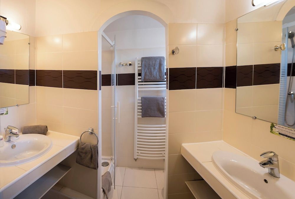 Hôtel Toppin Superior Quadruple Room 4