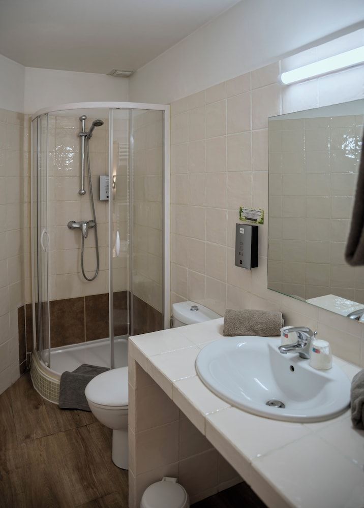 Hôtel Toppin Superior Double Room 13