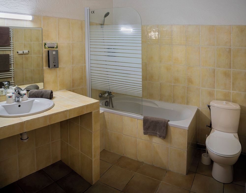 Hôtel Toppin Superior Triple Room 5