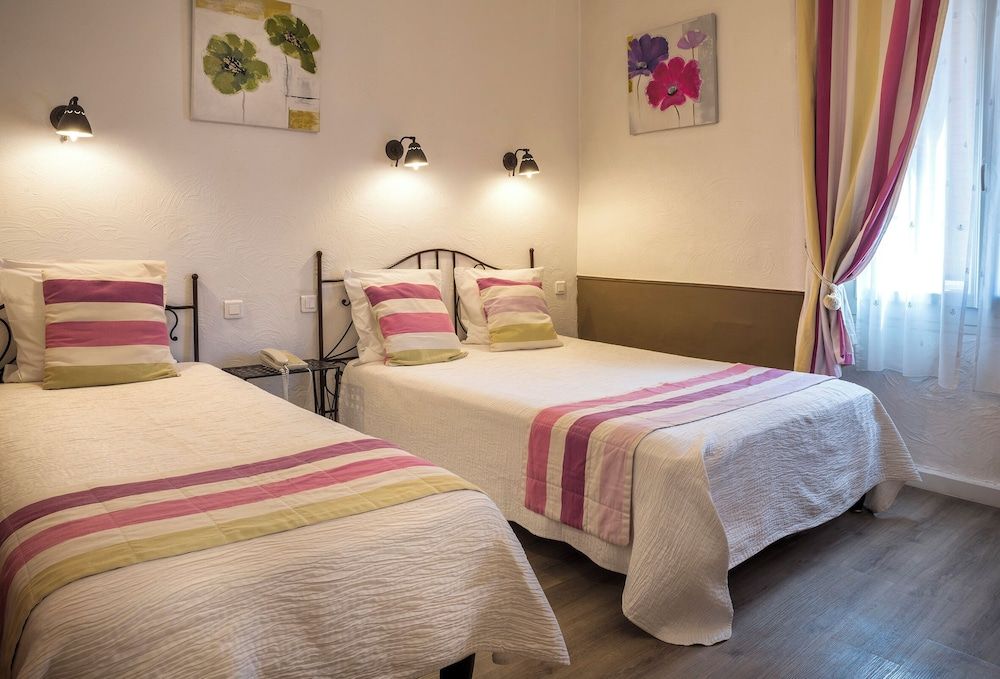 Hôtel Toppin Superior Triple Room 2