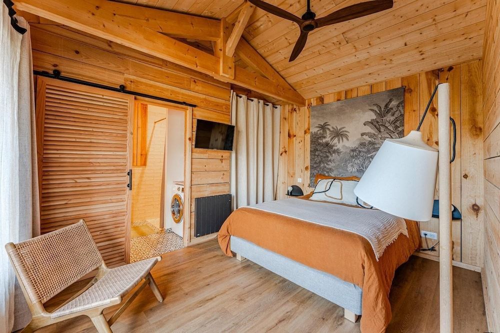 Suite, Private Bathroom, Pool View (Petite Villa ch 380)