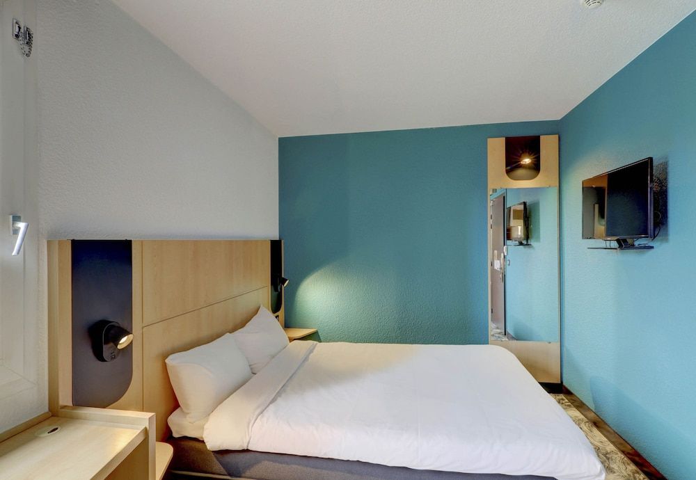 B&B HOTEL Montluçon Centre Double Room, 1 Double Bed 5