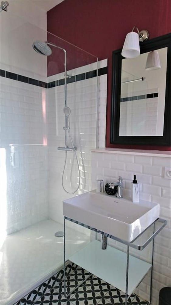 Superior Double Room (Jasmine)