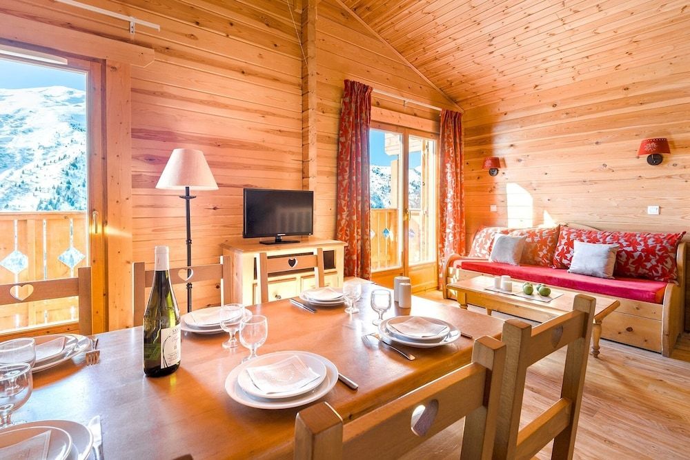 Chalet (3 Bedrooms)